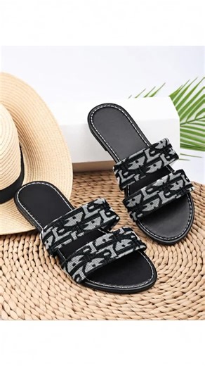 Women's Fashionable Snakeskin Print Slides, Casual Comfortable Flat Sandals for Beach & Daily Wear, Trendy All-Match Slide Slippers #nikeslides #womensandals #cutebarefootshoes #womenswedgeshoes #sportyslides #shoeswomens #uggcozyslippers #slipresistantshoes #balenciagaslides #craftedsuedeclogs