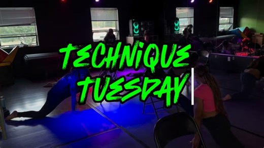 Evolution Dance Center on Instagram: "Technique Tuesday at @evolutiondancecenternj Chair-assisted splits for controlled, consistent flexibility training. 💚🖤 . . . #EvolutionDanceCenterNJ #EDCStrong #TechniqueTuesday #ChairSplits #FlexibilityTraining #DanceTechnique #EDCTraining #DanceProgress #StudioLife"
