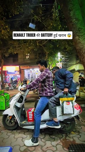 Renault Triber की Battery हुई खराब | Triber Battery Replacement | Common Car Mistakes #shorts