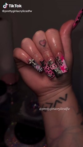 Stunning Hand-Painted Pink Nail Art Inspiration