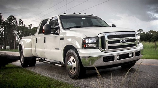 Everything Wrong With My 265K-Mile F-350 Dually