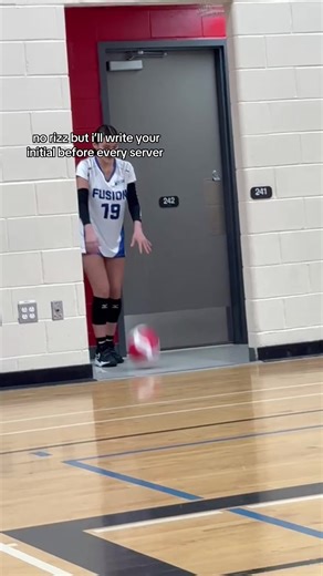 #c you can’t really tell in the second clip but that’s cus the girl messed me up