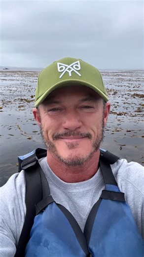 Luke Evans on Instagram: "Kayaking #monterey"