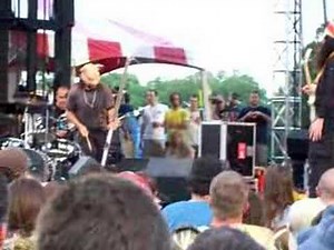Buckethead and Claypool 6-10-06 Wakarusa