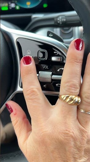 SO MANY WAYS to command the Mercedes-Benz EQB!!