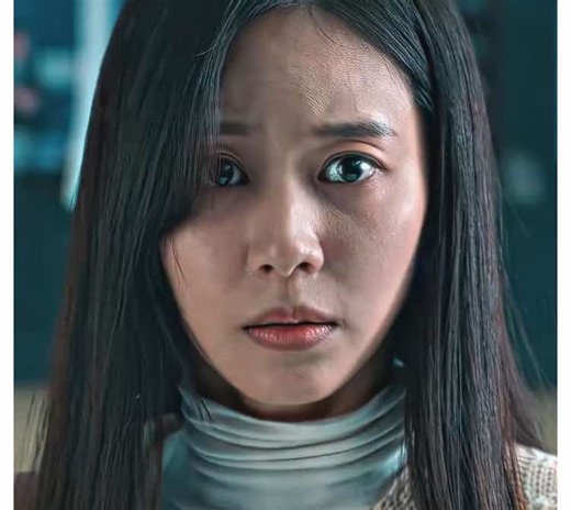 Evil Spirits Forced A Man To Stab A Pregnant Woman.#fyp #fouyoupage #movie #foryo #fypシ