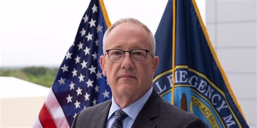 Ex-Bloomington city manager resigns as Decatur’s manager