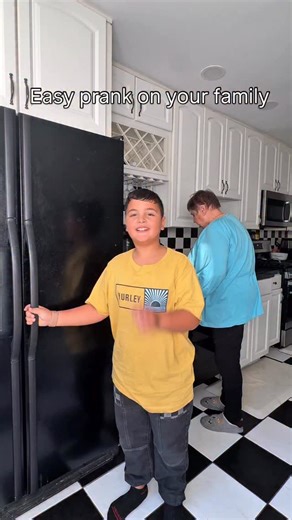 Vovchiki.funhouse on Instagram: "Easy prank with ice cream 🥹"