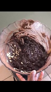 Easy Brownies Recipe How to make an easy brownie recipe that is rich, moist and fudgy. Here's what you'll need: 1/2 cup melted butter (120ml) 1 cup sugar (200g) 1 whole egg and 1 yolk 1 teaspoon vanilla extract (5ml) 1/2 cup all purpose flour(60g) 1/2 cup pure cocoa powder(50g) 1/2 tsp salt 1 cup Semi sweet chocolate(150 grams) NB I doubled the recipe | Aggie's Bakeshop and Deli the Rebirth