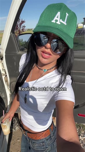 Stylish Western Outfits for Everyday Wear