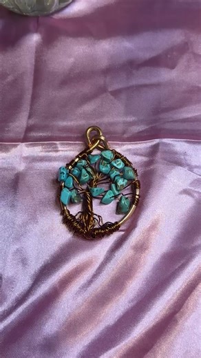 tree of life green turquoise and copper pendant #handmadejewelry #fyf #supportsmallbusiness #treeoflife #greenturquoise