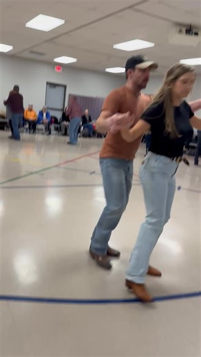 📅 January 27, 2025 🕺 Tuesday Night – Pattern Partner Shawn & Kevin taught/reviewed this dance 📍 Community Bible Church 1304 N Parker St, Olathe, KS 66061 💃 Stockyard Shuffle (P) Choreographers: Harry Shaker & Liz Shaker (USA) – Dec 2023 🎵 Music: 3 Tequila Floor – Josiah Siska 📄 CopperKnob stepsheet link posted in the comments Come dance with us! 🤠🎶 | Shawn's Line Dance Lessons