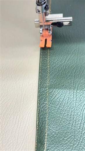 How to Sew a Flat Seam on Leather / Vinyl #sewingtips #sewinghacks #learntosew