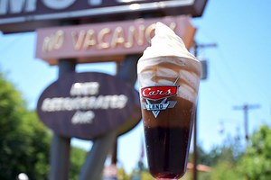 Route Beer Float At The Cozy Cone Motel | Chip and Company