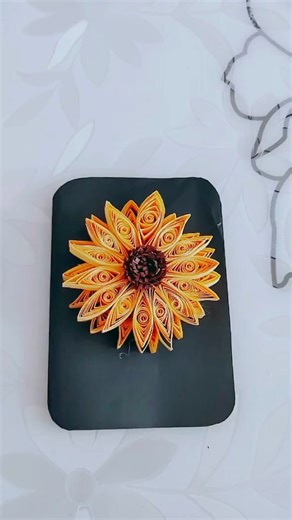 Paper Sunflower Art | Easy Quilling Flower Making 🌻✨ #shorts #papercraft