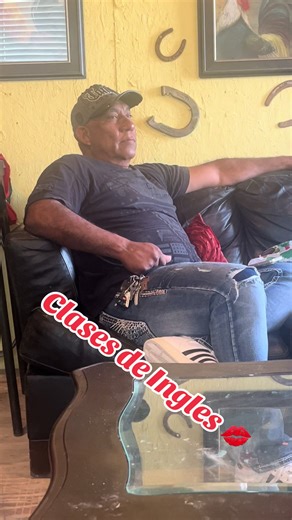 #biby956 #fyp #bronco956 #clasesdeingles #besitos | english