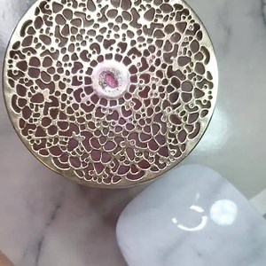 85K views · 68 reactions | Limited time offer below...  Say goodbye to nail salons forever! ♥ Let Yolanda show you our revolutionary new nail system which is an absolute gamechanger! Limited Time - £10 Off All Sets! - Use code "NAILS10" at the checkout. Shop now at www.sistaco.co.uk  Not a girly girl with nail skills but even I have managed to make my nails look good using the products. I have already placed an order for more powders. | Sistaco | Facebook