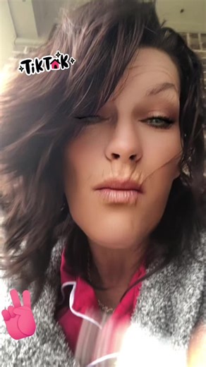 Kristie Hall (@kristiehallwilliams)’s videos with original sound - Bobbi Doe💙❌💚