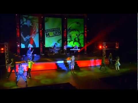 Lemonade Mouth - Breaktrough (Music Video) with Lyrics