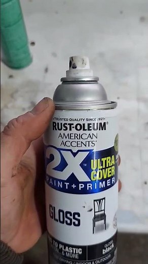 Keep your Rustoleum 2x spray nozzle from clogging.