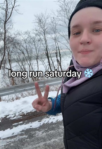 Happy long run saturday! Only 19 more weeks until my next half marathon and getting serious about it starts now. Currently kissing my Saturday mornings goodbye and making space for healthy habits. #longrunsaturday #halfmarathontraining #coldweather #runvlog #runwithme