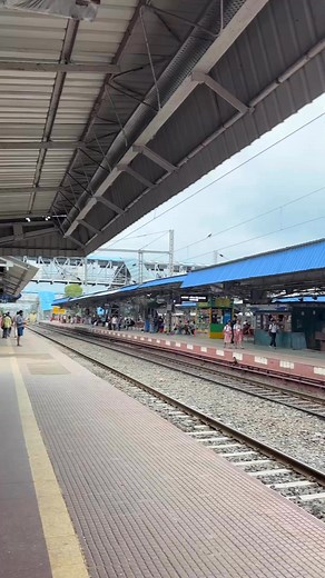 3K views · 32 reactions | Rapid sketch human figure study bagnan railway station #drawing | Painting of sarat shaw | Facebook