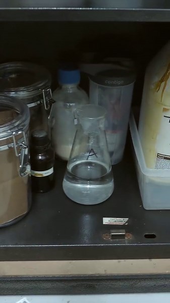 This reaction is hard to find (Briggs-Rauscher)