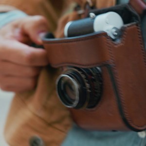 With his Leica M11, Brandon Ralph explores the ideals and icons that represent the United States of America to the furthest ends of the earth. Bringing together images of our patriotic symbols, our vast and varied landscapes, and the tapestry of our humanity poses the question, in a time of heated debate: What does it mean to be an American? See more: https://bit.ly/3y1GMzW | Leica Camera