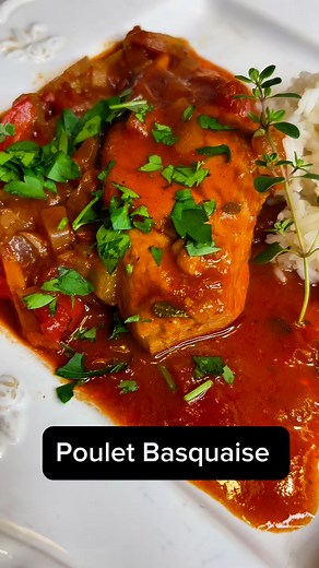 Recette : Blanc De Poulet Basquaise Ingrédients : - Poulet- Poivrons - Vinaigre balsamique- Tomates pelées- Oignon - Huile d'olive - 2 Gousses d'ail - Thym - Romarin - Concentré de tomates- Persil - 1 Bouillon de poule - Sel - PoivreBon appétit Recipe: Basque-Style Chicken BreastIngredients:- Chicken- Peppers- Balsamic Vinegar- Peeled Tomatoes- Onion- Olive Oil- 2 Garlic Cloves- Thyme- Rosemary- Tomato Paste- Parsley- 1 Pot Chicken Stock- Salt- PepperEnjoy | BabooSaintMartin