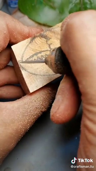 Handicraft Making: Crab Claw DIY Project