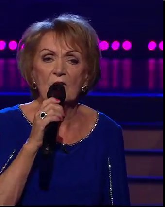 173K views · 3.6K reactions | An ceiliúradh mór! Tá 60 bliain caite ag Philomena Begley i mbun ceoil. Join us in celebrating Ireland's Queen of Country, Philomena Begley, on Opry le Daniel i gConnacht. Dé Máirt/Tuesday 28/12 @ 21:20 | TG4 | Facebook