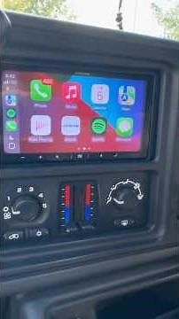 Alpine ILX-W650 Apple CarPlay radio on Silverado 2005