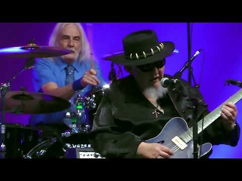 Bryan Lee "BRAILLE BLUES DADDY" Live! Amazing FULL SHOW!! Montreal Jazz Festival Canada 2018