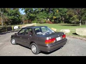 1993 Honda Accord EX Startup, Quick Tour, Engine & Overview