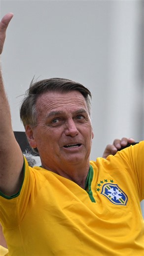 1.3K views · 17 reactions | Thousands of Brazilians poured into the streets of Sao Paulo on the weekend as ex-president Jair Bolsonaro flexed his political muscle and hit out at an election ban that has seen him barred from seeking office for eight years. #AFP  AFPTV #brazil #bolsonaro | AFP News Agency | Facebook