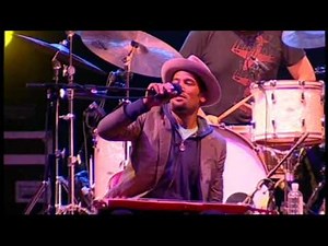 Ben Harper - "Never Tear Us Apart" Live
