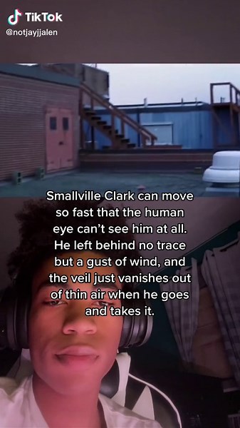 Smallville Clark Running Fast: Unseen Speedster | DC Comics