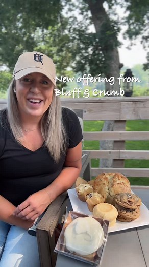 📦 NEW: The Weekly Crumb Box is HERE! 🍞✨ Your weekly dose of sourdough sweetness—ready every Friday and no more worrying about sell-outs or sneaky DMs. Each Crumb Box includes: 🥖 1 sourdough loaf 🥯 4 English Muffins 🧁 2 rotating muffins (flavors will vary) 🍪 1 surprise treat weekly 💥 Founding 10 Offer: First 10 subscribers get an extra treat in every box this month! 🎯 $25/week 📍Pickup in Cedar Falls- Address provided at submission 🗓 Every Friday—just grab and go! Skip the order form shu