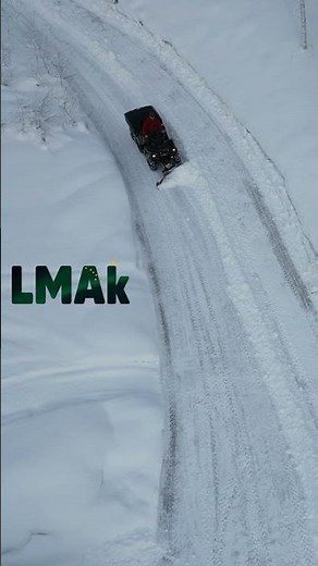 Extreme Can Am Outlander 6x6 ATV Plowing Deep Snow