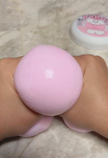 How to Create Glossy Slime at Home