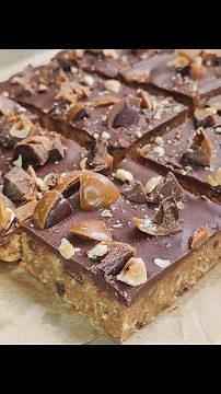 No-bake Toffifee slices | Cake | Recipe | Dessert
