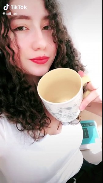 Personagem Amarela dos Backyardigans - Tasha