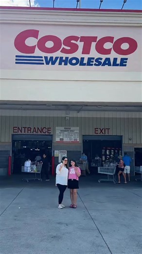 Aysegul Bahar Sonmez on Instagram: "guys this is a 10/10 and you must try it! 🤯🔥 Just found this butter chicken from @just_by_quicklly at Costco and it’s seriously SO good. Perfect for busy days when you want something quick but still super tasty 😮‍💨🍗 They’re running a launch offer right now 👀 ✅ Buy JBQ meals worth $30 or more at Costco 📸 Take a photo of your Costco receipt 📩 DM @quickllyit on Instagram 🎁 Get a $30 Costco gift card FREE (offer ends soon!) This is an exclusive drop in th