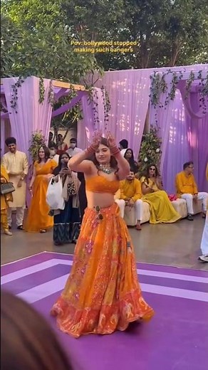 Haldi Dance Performance | Mehandi Dance Video | #bridedance #dancevideo #bollywoodsongs #love #dance