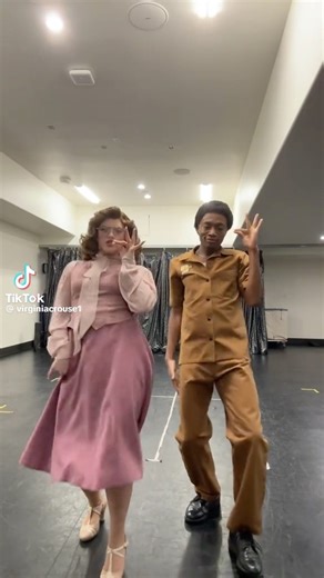 Ima sit down with a blunt tiktok dance #dance #strut #zeddywill #newtiktokdance