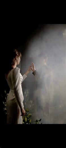 Goodbye 2025 🌙 Thankyou for the lessons Hello 2026 🌅 #goodbye2025 #newyearvibes #aestheic #poetry