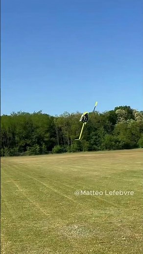The most aggressive flight you'll see today 🚁🔥 #rc #helicopter #competizione