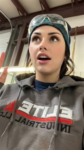 Single Women Over 30: Embracing Life in the USA