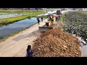 Begins! Skillful, Smooth Driver Work in Action — KOMATSU Bulldozer & Dump Trucks Move Stone & Soil