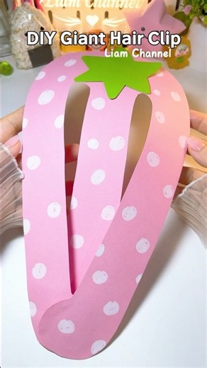 DIY Giant Hair Clip!?🍓🎉 Making a Giant Paperclip Room Decor/ Liam Channel